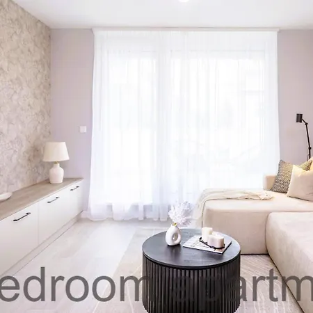 Buda Side Luxury 3-4-5 * Budapesta