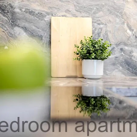 Buda Side Luxury 3-4-5 Apartman
