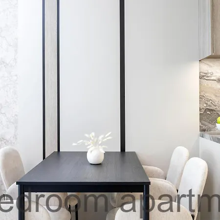 Buda Side Luxury 3-4-5 Apartman *